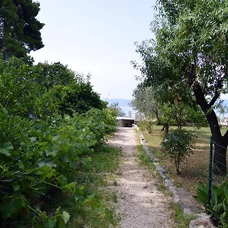 Апартаменты Lju On The *