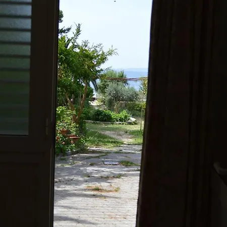 아파트 Lju On The