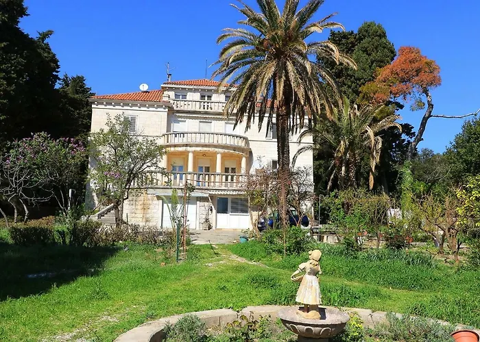 Apartment Lju On The Beach *